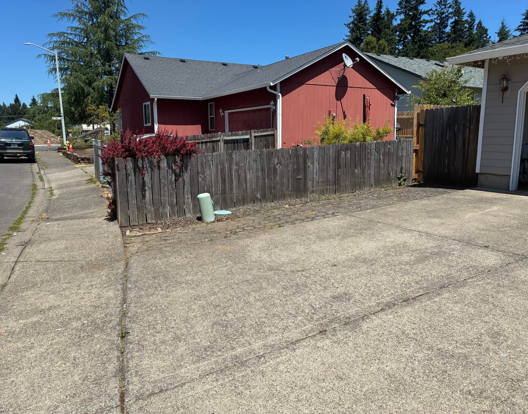Driveway cleared and clean after Haul Away junk removal